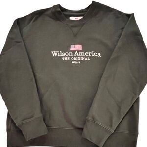 Wilson America Collection- The Original Heritage Crewneck 1914. Size: small